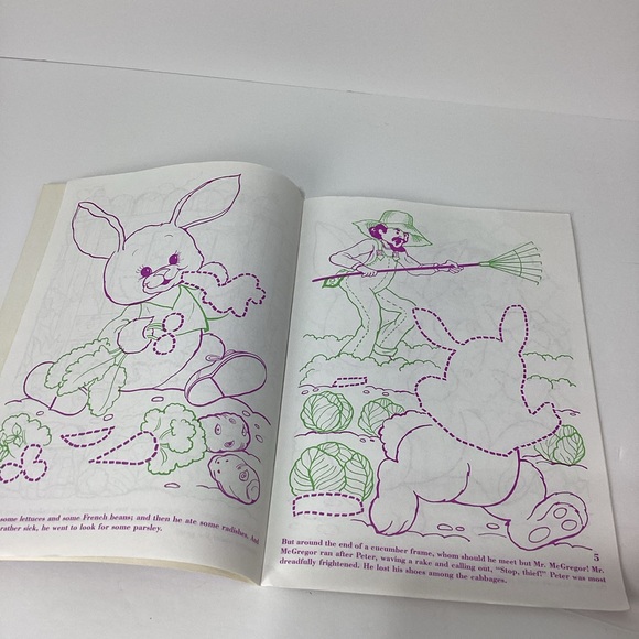 Peter Rabbit Sticker Fun Golden Book 1981 - Picture 9 of 10